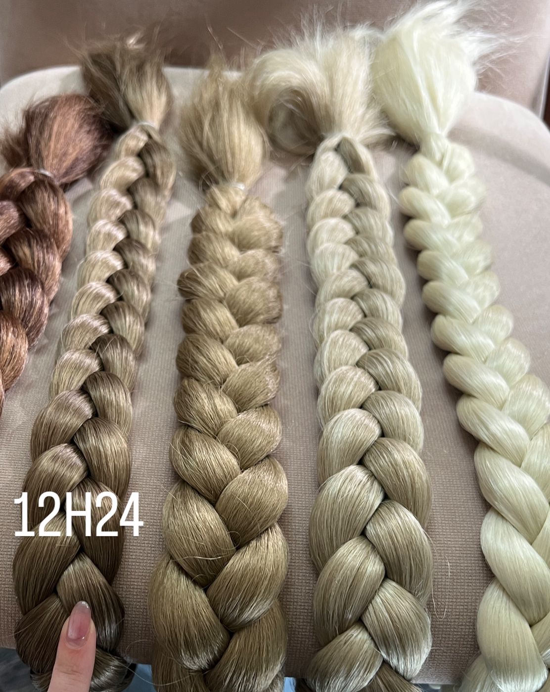 Basic Braid - FIVE MINUTES BEAUTY