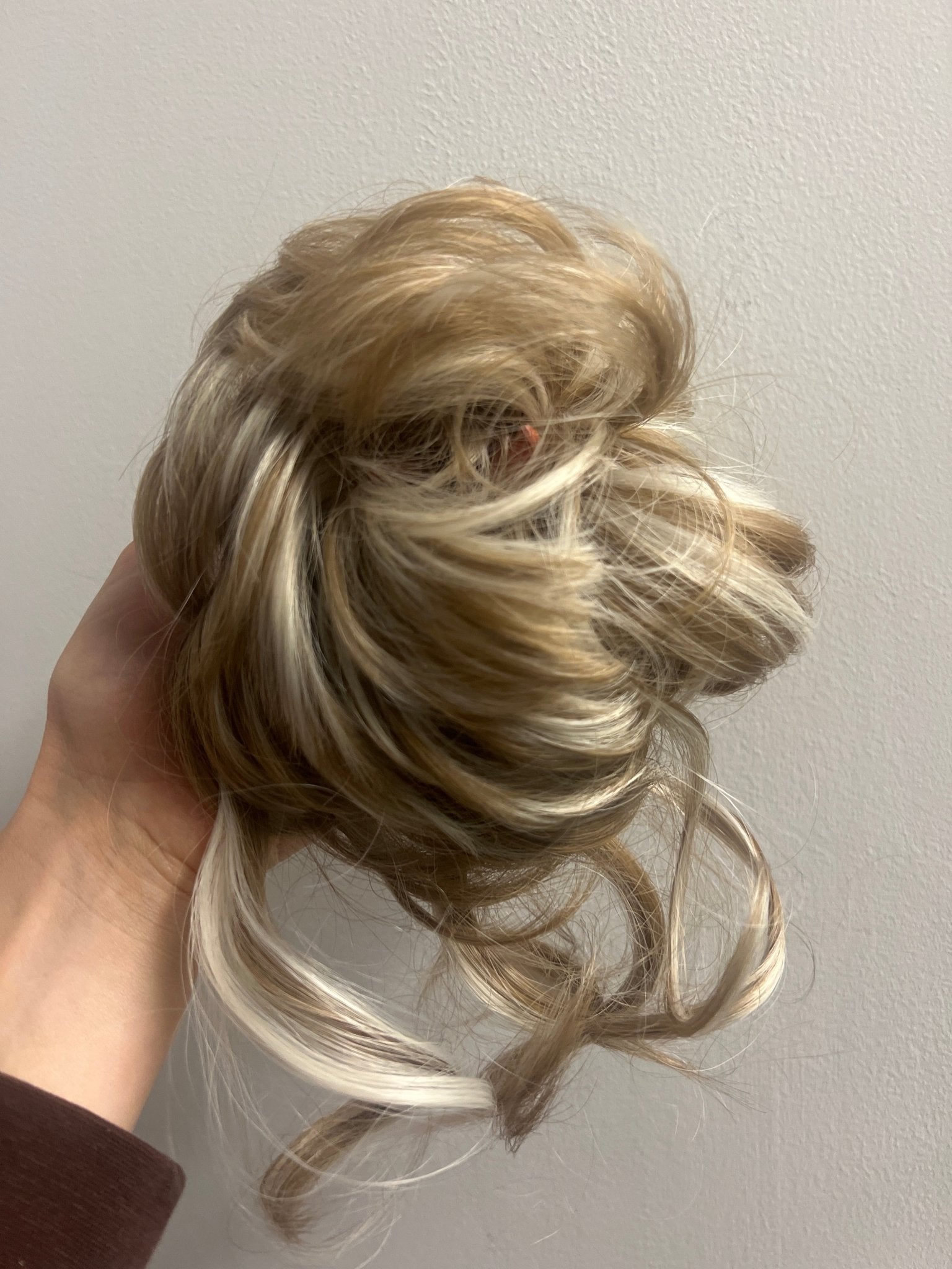 Messy Bun Scrunchie - Viral Mummoscrunchie - FIVE MINUTES BEAUTYHair extensions